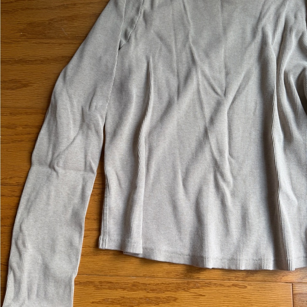 Universal Thread Women's Long Sleeve Tee Shirt Top XXL 2X 2XL - Picture 2 of 9